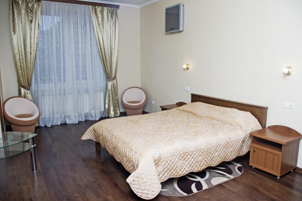 Sv Park Hotel Jarkov Exterior foto