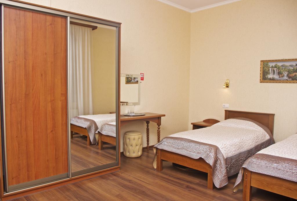 Sv Park Hotel Jarkov Exterior foto